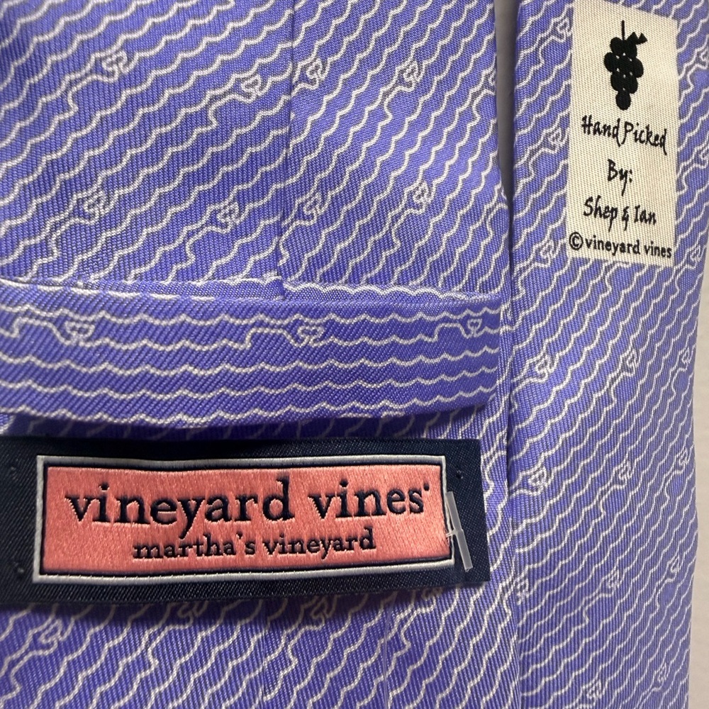 Vineyard Vines Lavender Geometric Tie - Picture 4 of 4